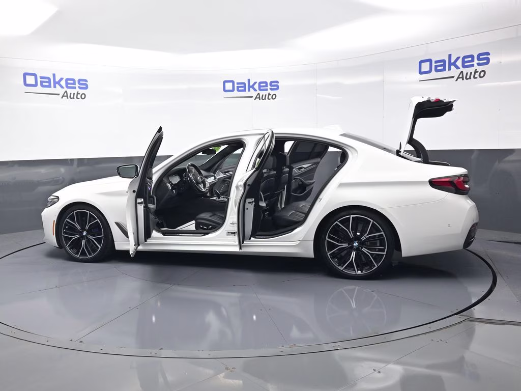 2023 Alpine White BMW 5 Series M550i xDrive AWD Sedan