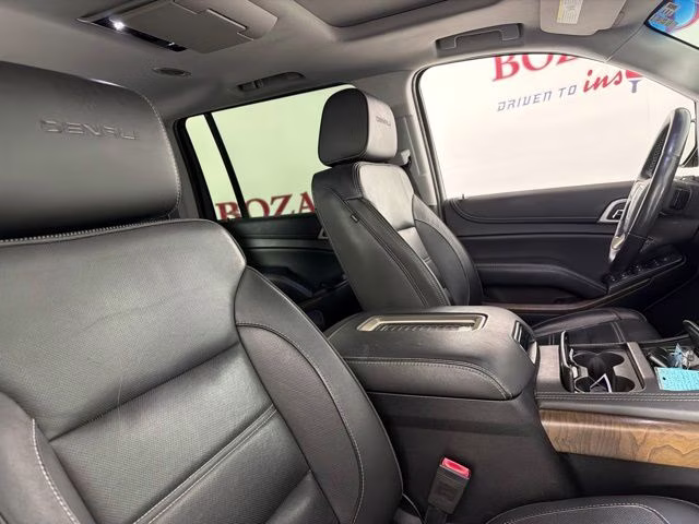 2018 Onyx Black GMC Yukon XL Denali 4X4 SUV
