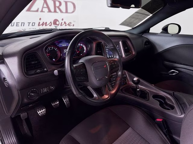 2023 Pitch Black Clearcoat Dodge Challenger R/T RWD Coupe