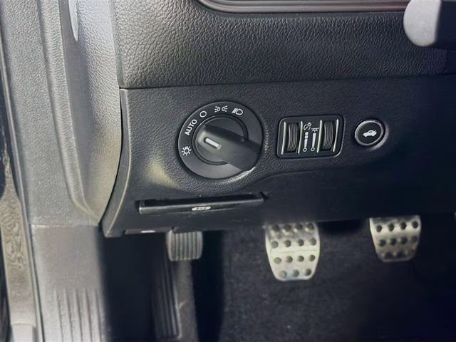 2023 Pitch Black Clearcoat Dodge Challenger R/T RWD Coupe