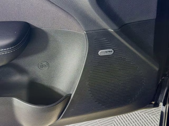 2023 Pitch Black Clearcoat Dodge Challenger R/T RWD Coupe