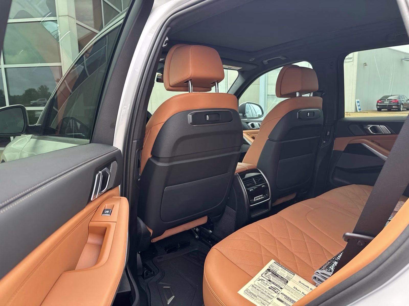 2025 White Metallic BMW X5 sDrive40i RWD SUV