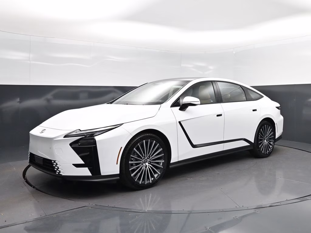 2026 Ultra White Lexus ES FWD