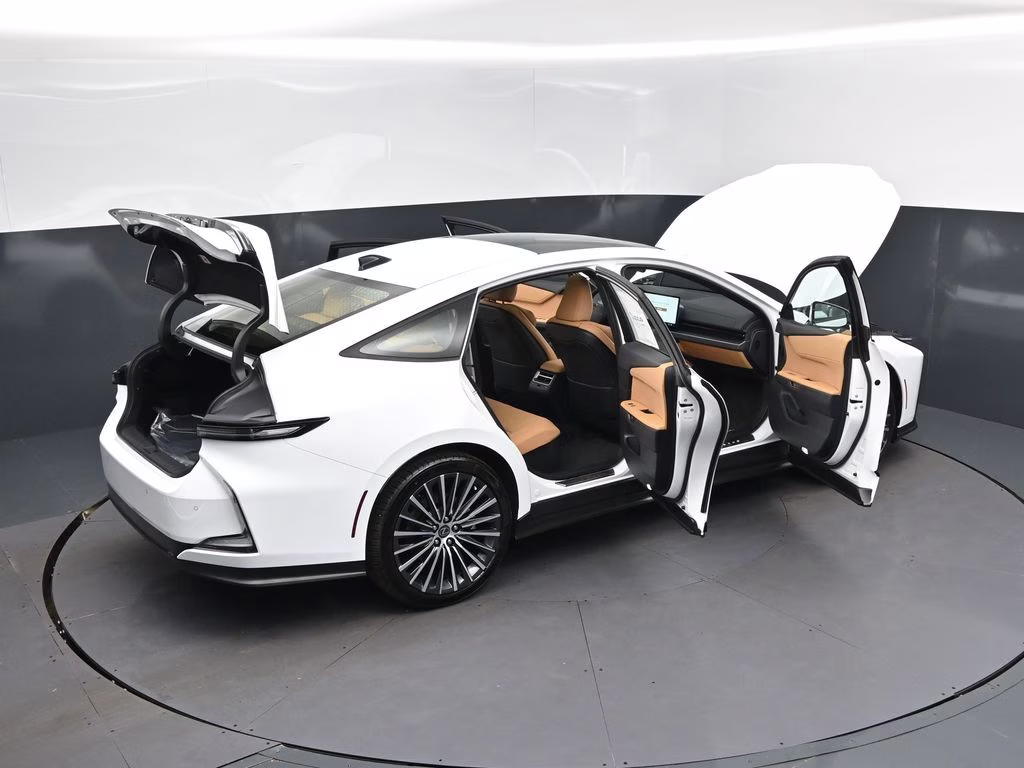 2026 Ultra White Lexus ES FWD