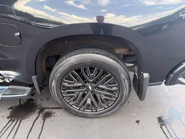 2020 Black Chevrolet Silverado 1500 High Country 4X4 Truck