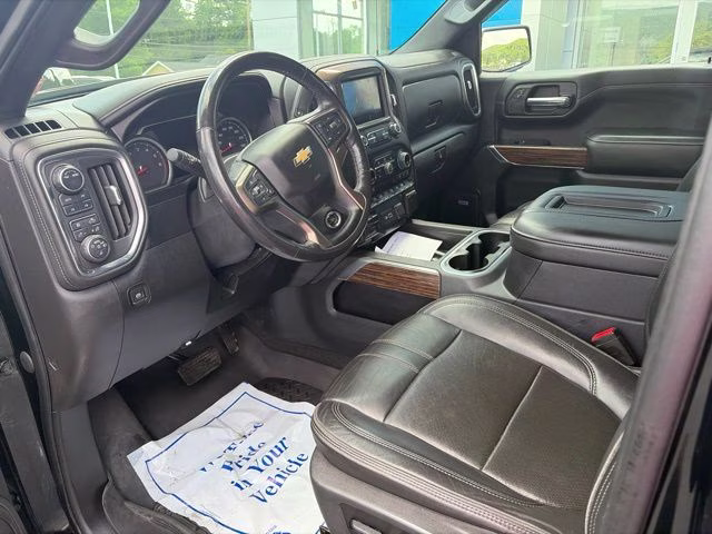 2020 Black Chevrolet Silverado 1500 High Country 4X4 Truck