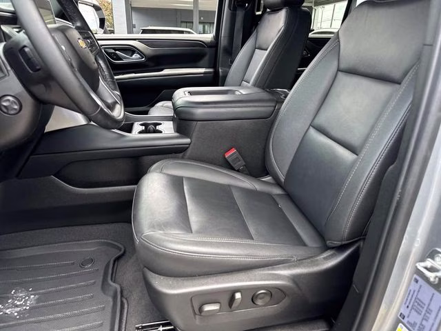 2024 Sterling Gray Metallic Chevrolet Tahoe LT RWD SUV