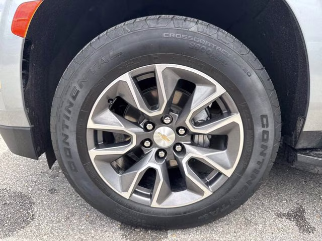 2024 Sterling Gray Metallic Chevrolet Tahoe LT RWD SUV