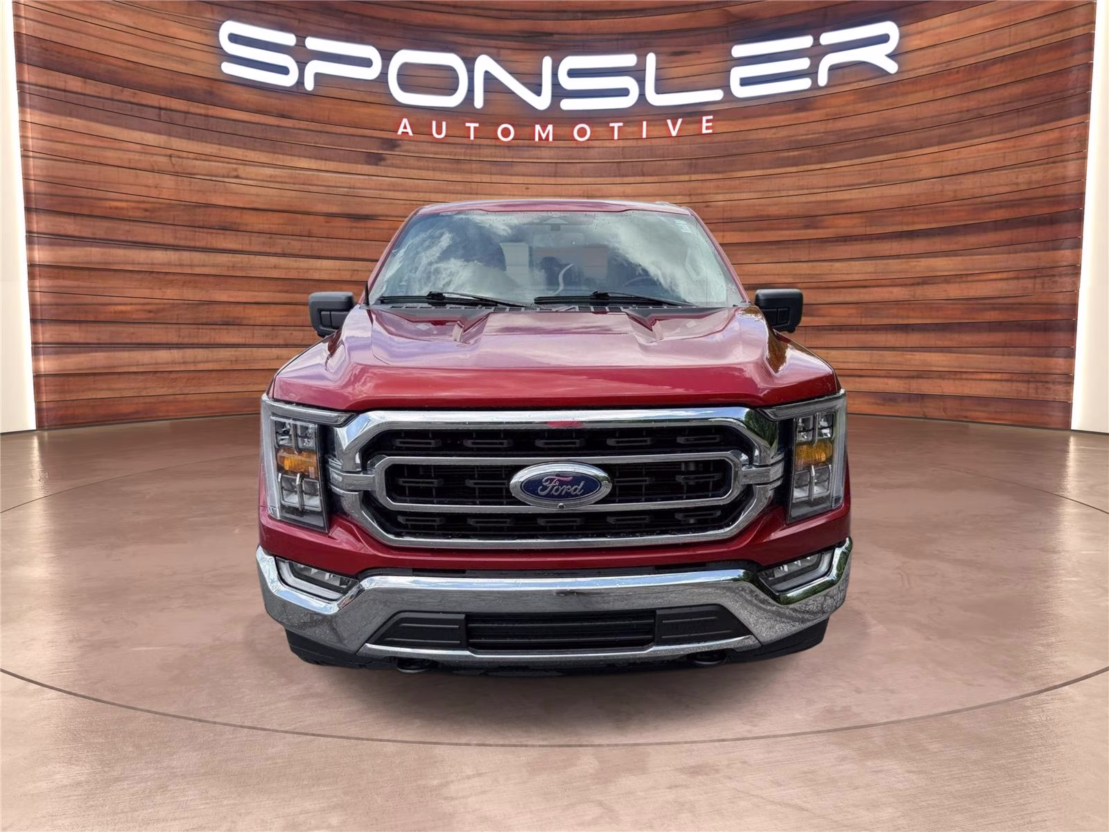 2023 Hot Pepper Red Metallic Tinted Clearcoat Ford F-150 XLT 4X4 Truck