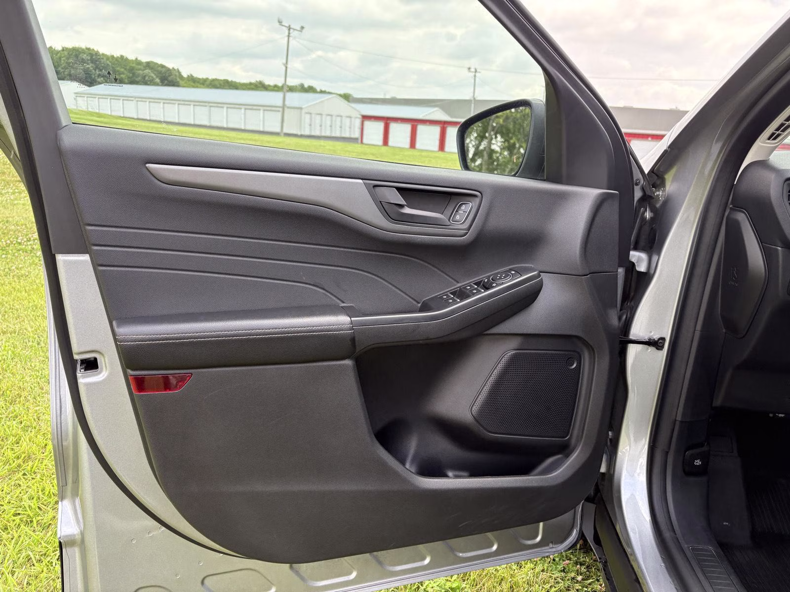 2024 Iconic Silver Ford Escape Active AWD Crossover