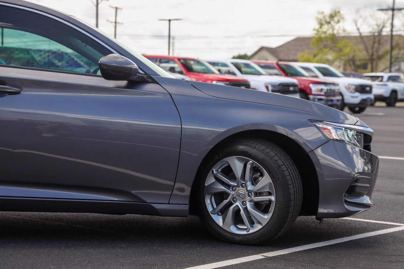 2019 Modern Steel Metallic Honda Accord Sedan LX 1.5T FWD Sedan