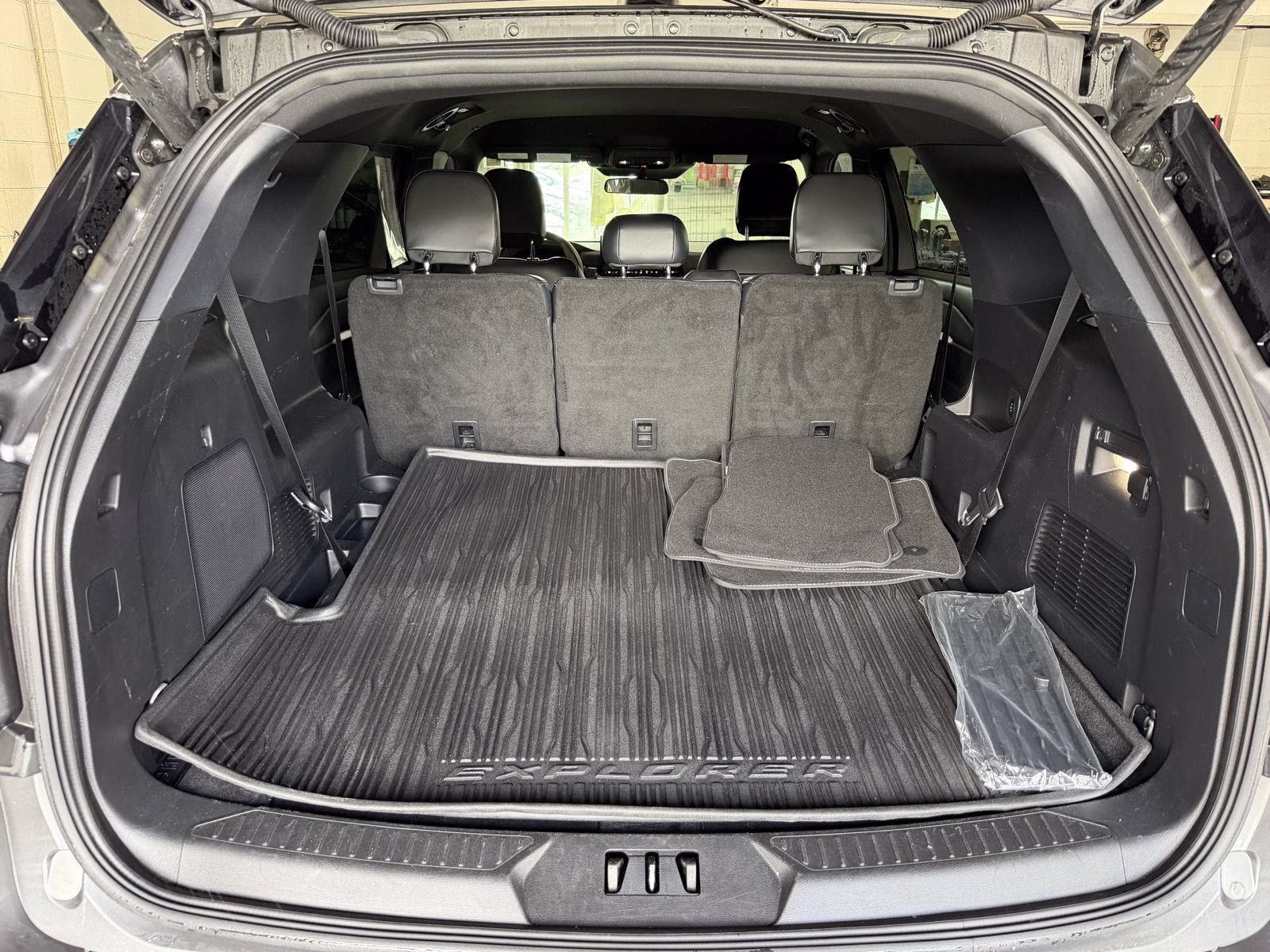 2025 Ford Explorer ST-Line 4X4 SUV