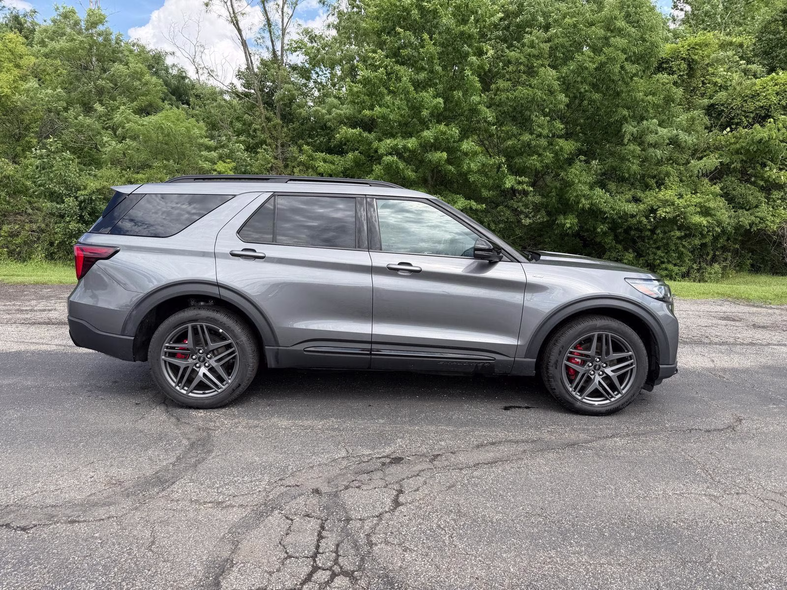 2025 Ford Explorer ST-Line 4X4 SUV