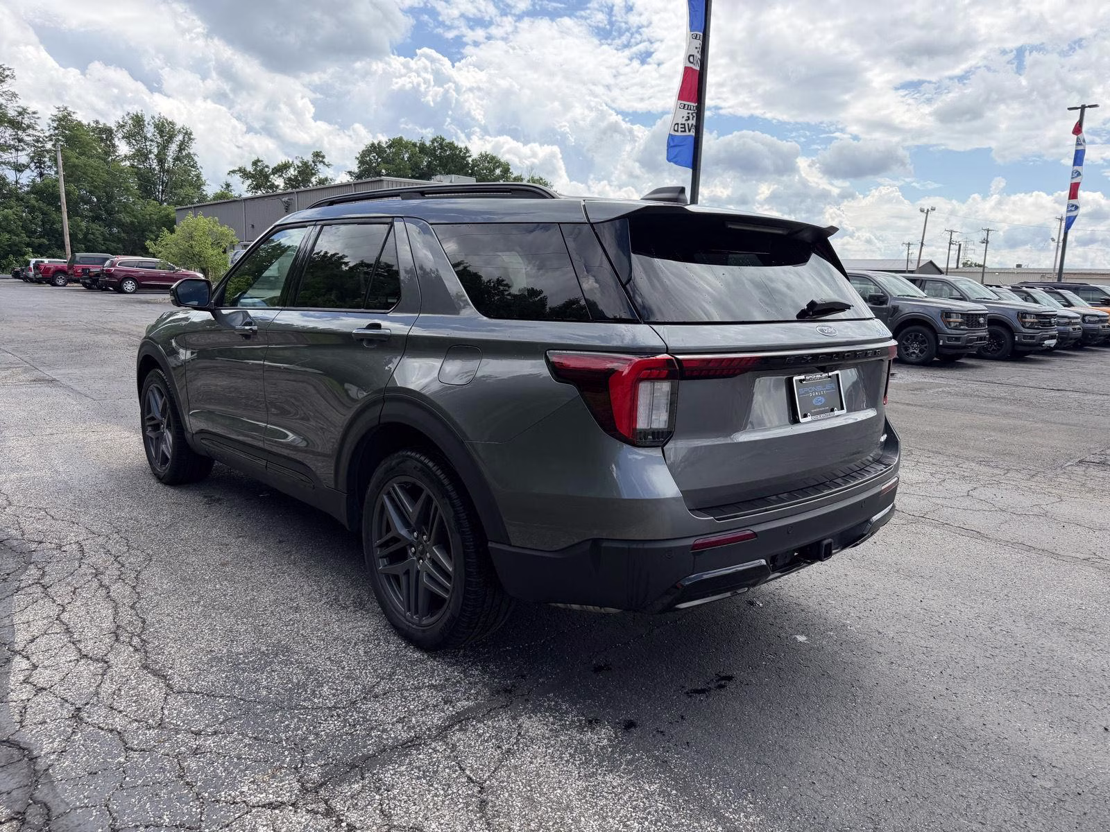 2025 Ford Explorer ST-Line 4X4 SUV