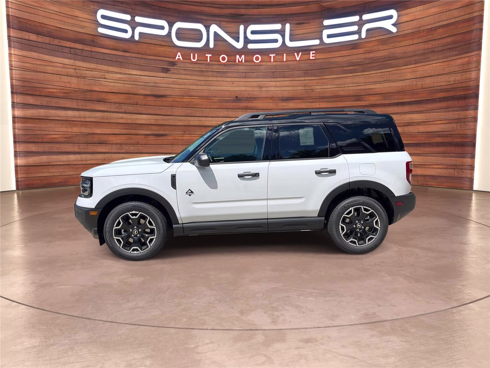 2026 Oxford White Ford Bronco Sport Outer Banks 4X4 SUV