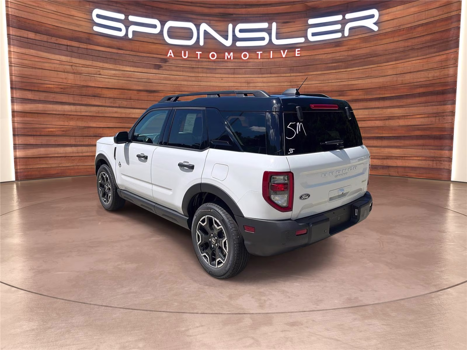 2026 Oxford White Ford Bronco Sport Outer Banks 4X4 SUV