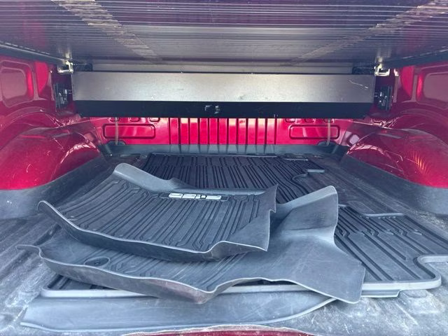 2022 Rapid Red Metallic Tinted Clearcoat Ford F-150 XLT 4X4 Truck