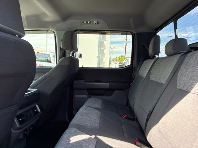 2022 Rapid Red Metallic Tinted Clearcoat Ford F-150 XLT 4X4 Truck