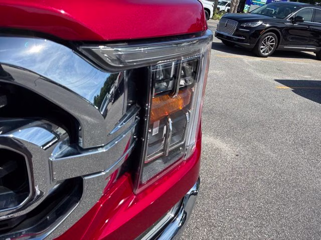 2022 Rapid Red Metallic Tinted Clearcoat Ford F-150 XLT 4X4 Truck