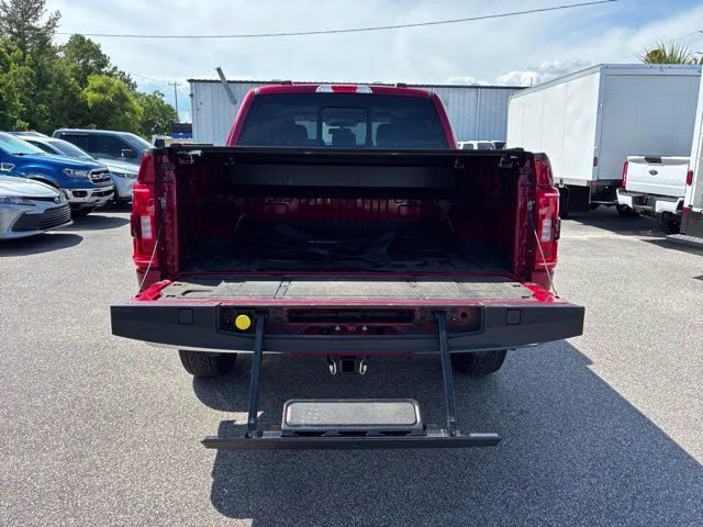 2022 Rapid Red Metallic Tinted Clearcoat Ford F-150 XLT 4X4 Truck