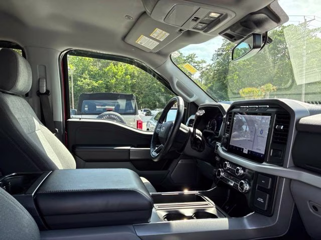 2022 Rapid Red Metallic Tinted Clearcoat Ford F-150 XLT 4X4 Truck