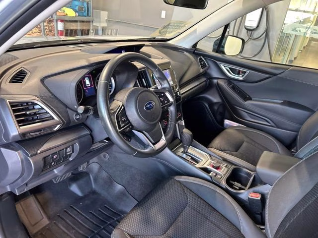 2023 Ice Silver Metallic Subaru Forester Premium AWD SUV