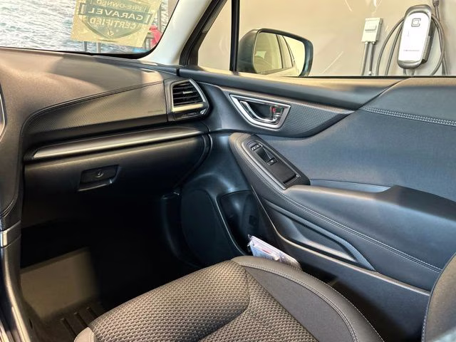 2023 Ice Silver Metallic Subaru Forester Premium AWD SUV