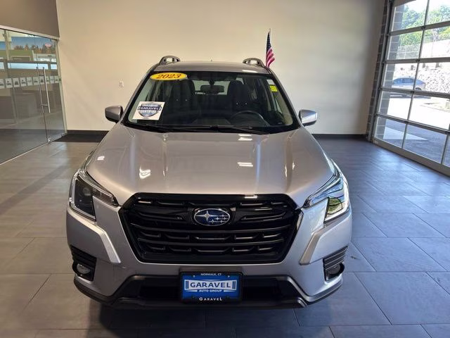 2023 Ice Silver Metallic Subaru Forester Premium AWD SUV