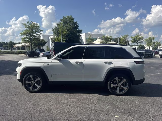 2023 Bright White Clearcoat Jeep Grand Cherokee 4xe 4xe 4X4 SUV