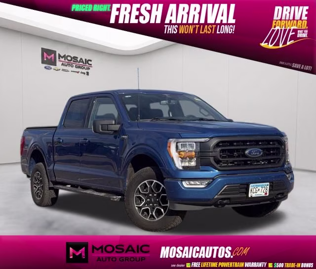 2023 Atlas Blue Metallic Ford F-150 XLT 4X4 Truck