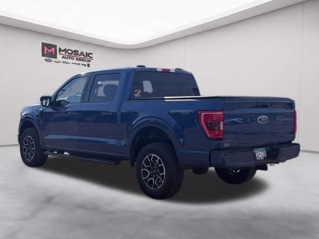 2023 Atlas Blue Metallic Ford F-150 XLT 4X4 Truck