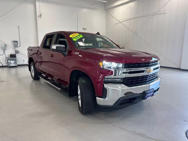 2019 Cajun Red Tintcoat Chevrolet Silverado 1500 LT 4X4 Truck