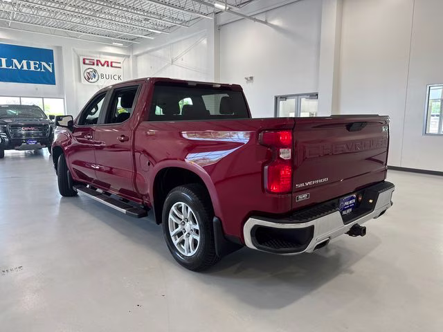 2019 Cajun Red Tintcoat Chevrolet Silverado 1500 LT 4X4 Truck