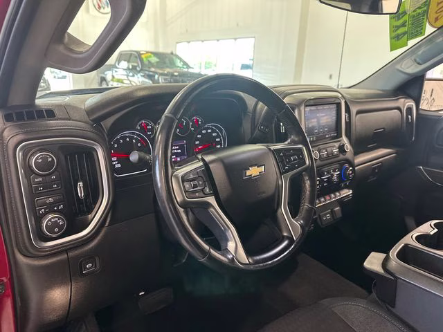 2019 Cajun Red Tintcoat Chevrolet Silverado 1500 LT 4X4 Truck