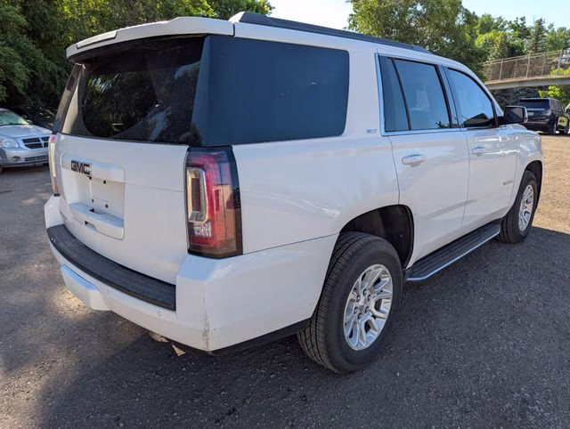2016 Summit White GMC Yukon SLT 4X4 SUV