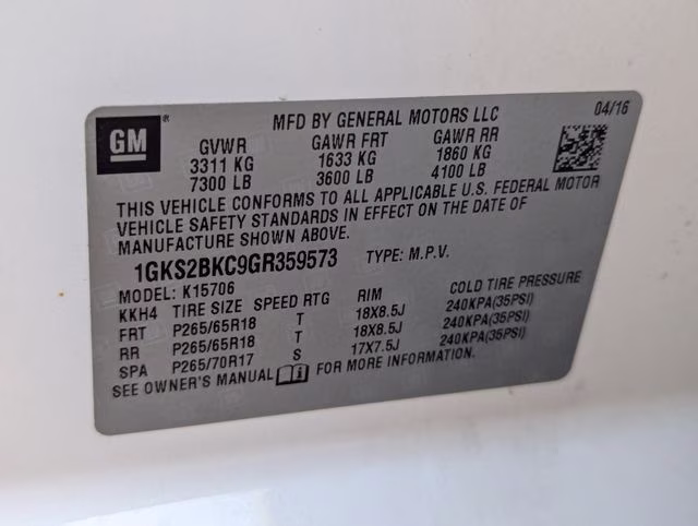 2016 Summit White GMC Yukon SLT 4X4 SUV