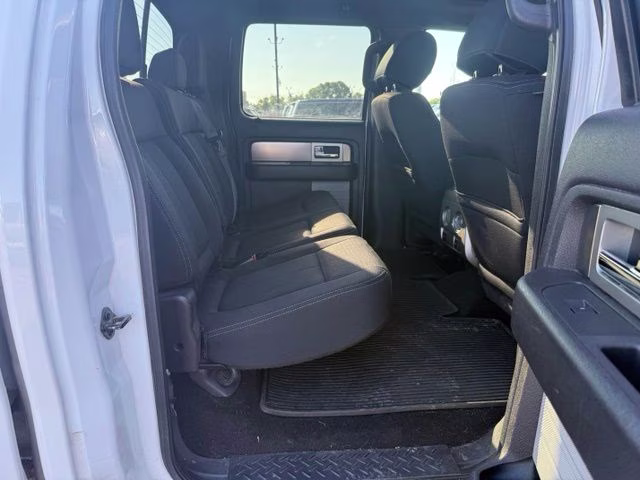 2013 Oxford White Ford F-150 FX4 4X4 Truck
