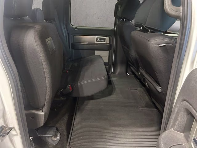 2013 Oxford White Ford F-150 FX4 4X4 Truck