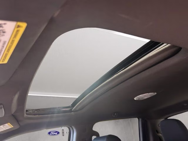 2013 Oxford White Ford F-150 FX4 4X4 Truck