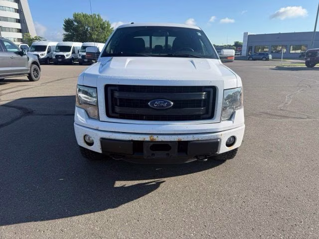 2013 Oxford White Ford F-150 FX4 4X4 Truck