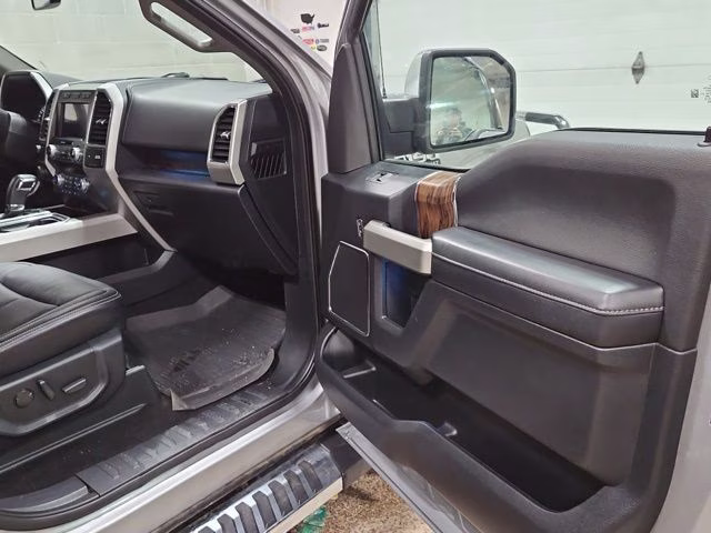 2020 Iconic Silver Metallic Ford F-150 Lariat 4X4 Truck