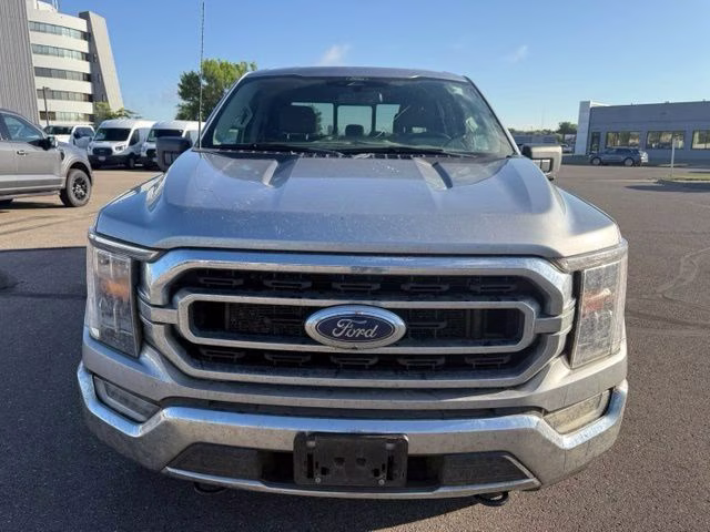 2022 Iconic Silver Metallic Ford F-150 XLT 4X4 Truck