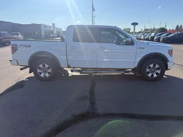 2013 Oxford White Ford F-150 FX4 4X4 Truck