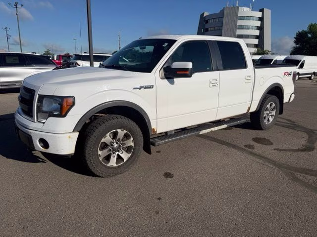 2013 Oxford White Ford F-150 FX4 4X4 Truck