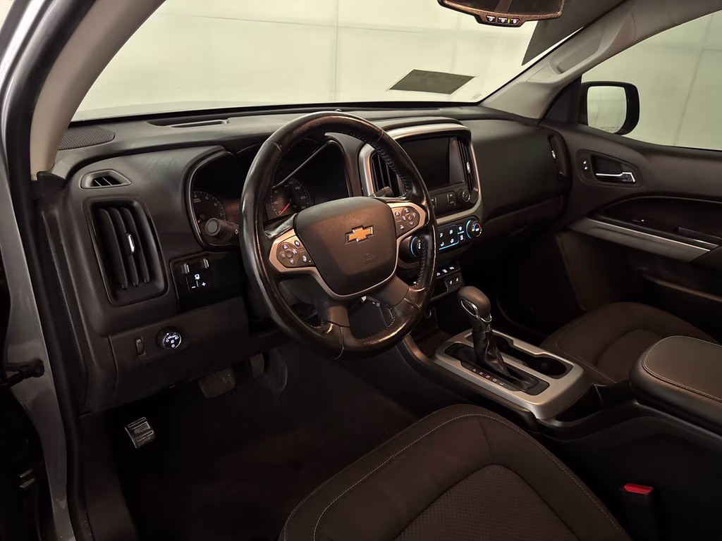 2022 Satin Steel Metallic Chevrolet Colorado LT RWD Truck
