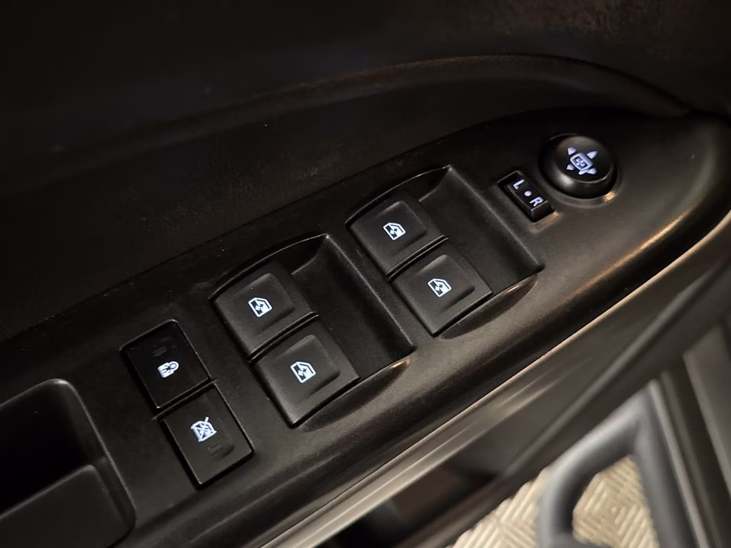 2022 Satin Steel Metallic Chevrolet Colorado LT RWD Truck