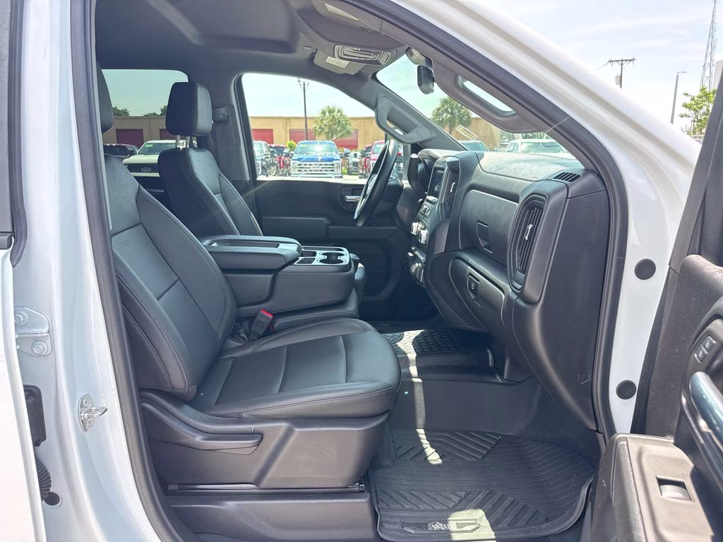 2024 Summit White GMC Sierra 2500HD Pro 4X4 Truck