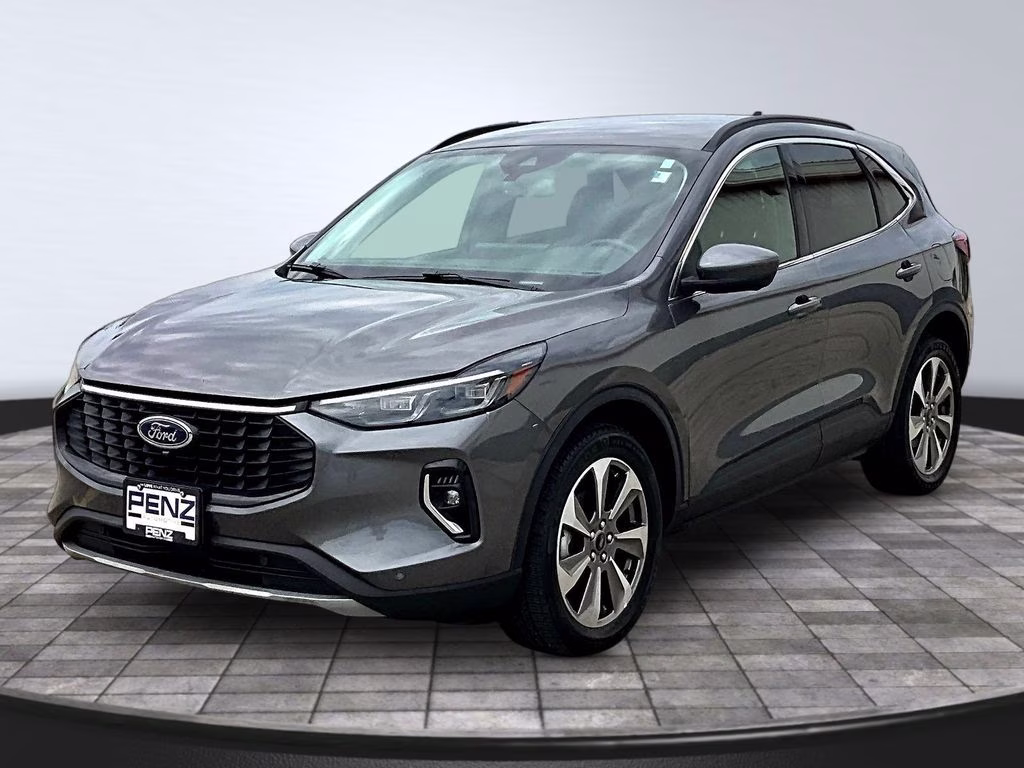 2023 Carbonized Gray Metallic Ford Escape Platinum AWD SUV