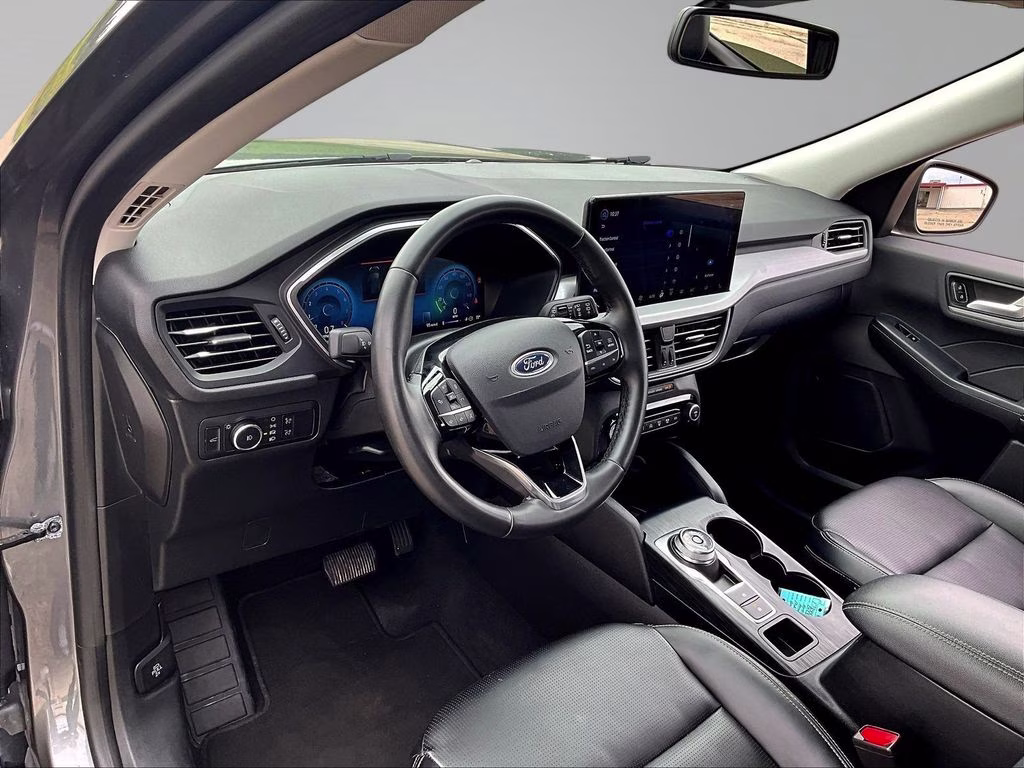 2023 Carbonized Gray Metallic Ford Escape Platinum AWD SUV