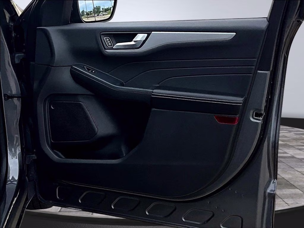 2023 Carbonized Gray Metallic Ford Escape Platinum AWD SUV